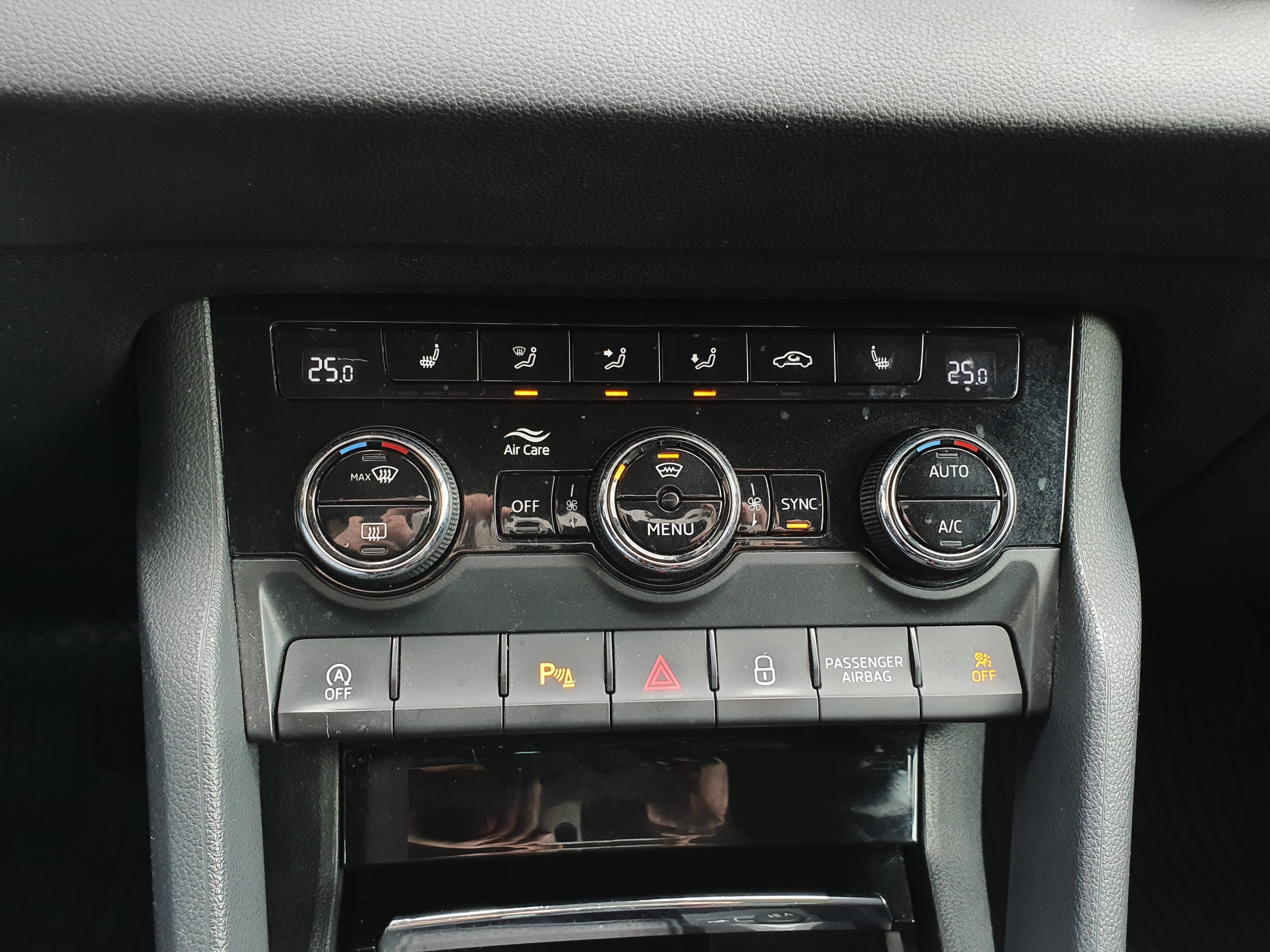 Škoda Karoq Ambition Plus