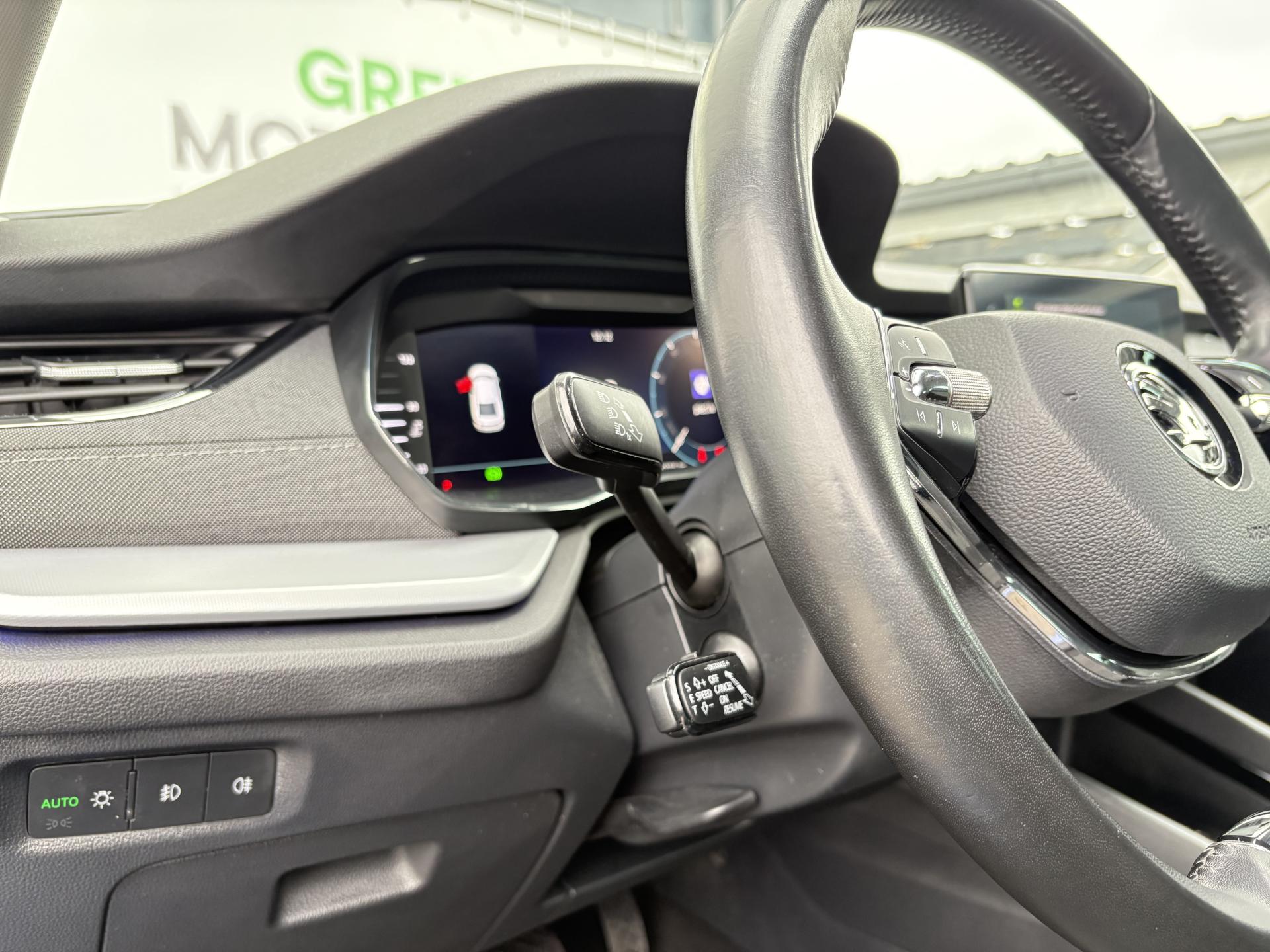 Škoda Octavia HB Elegance