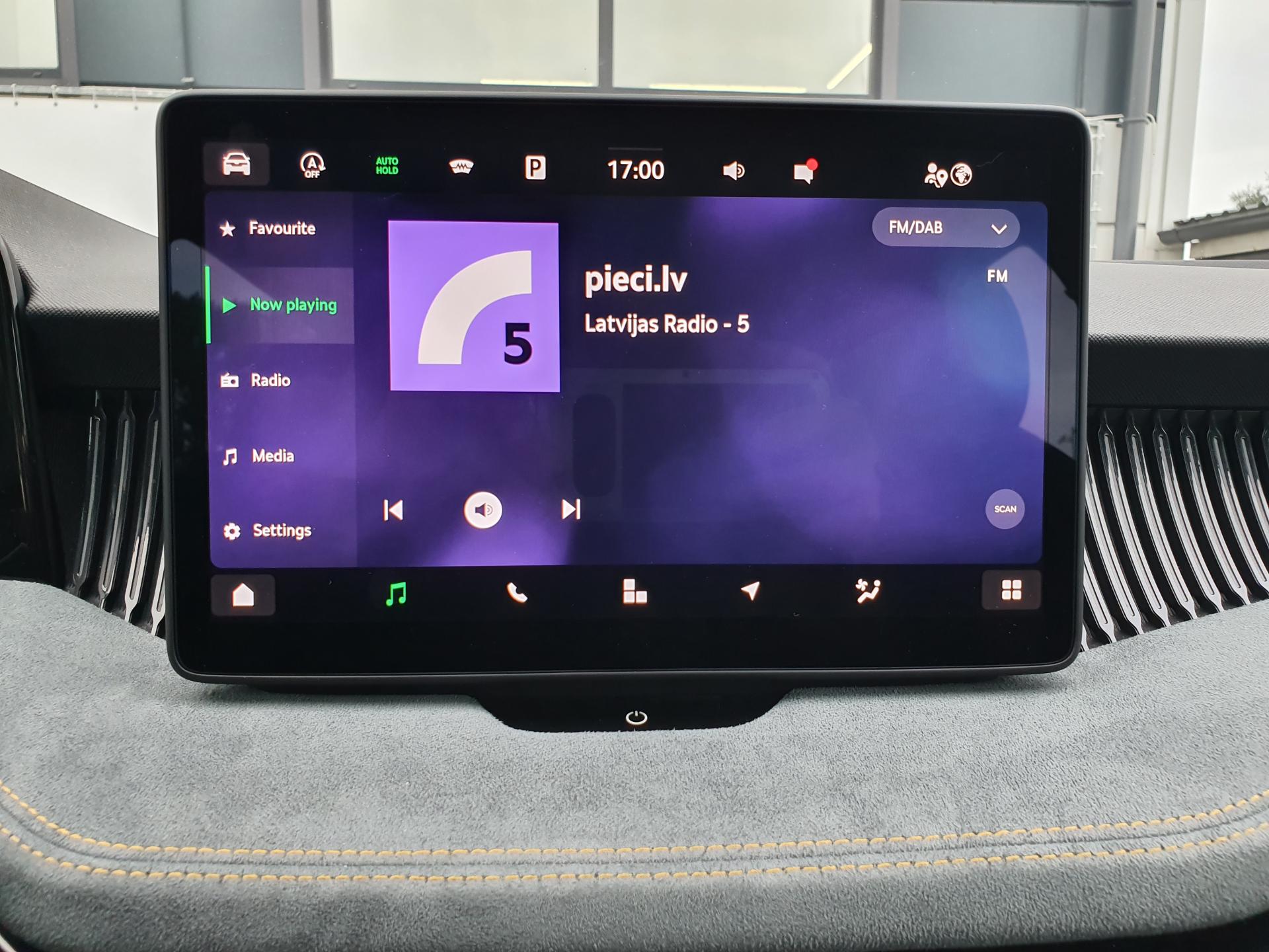 Škoda Superb Selection