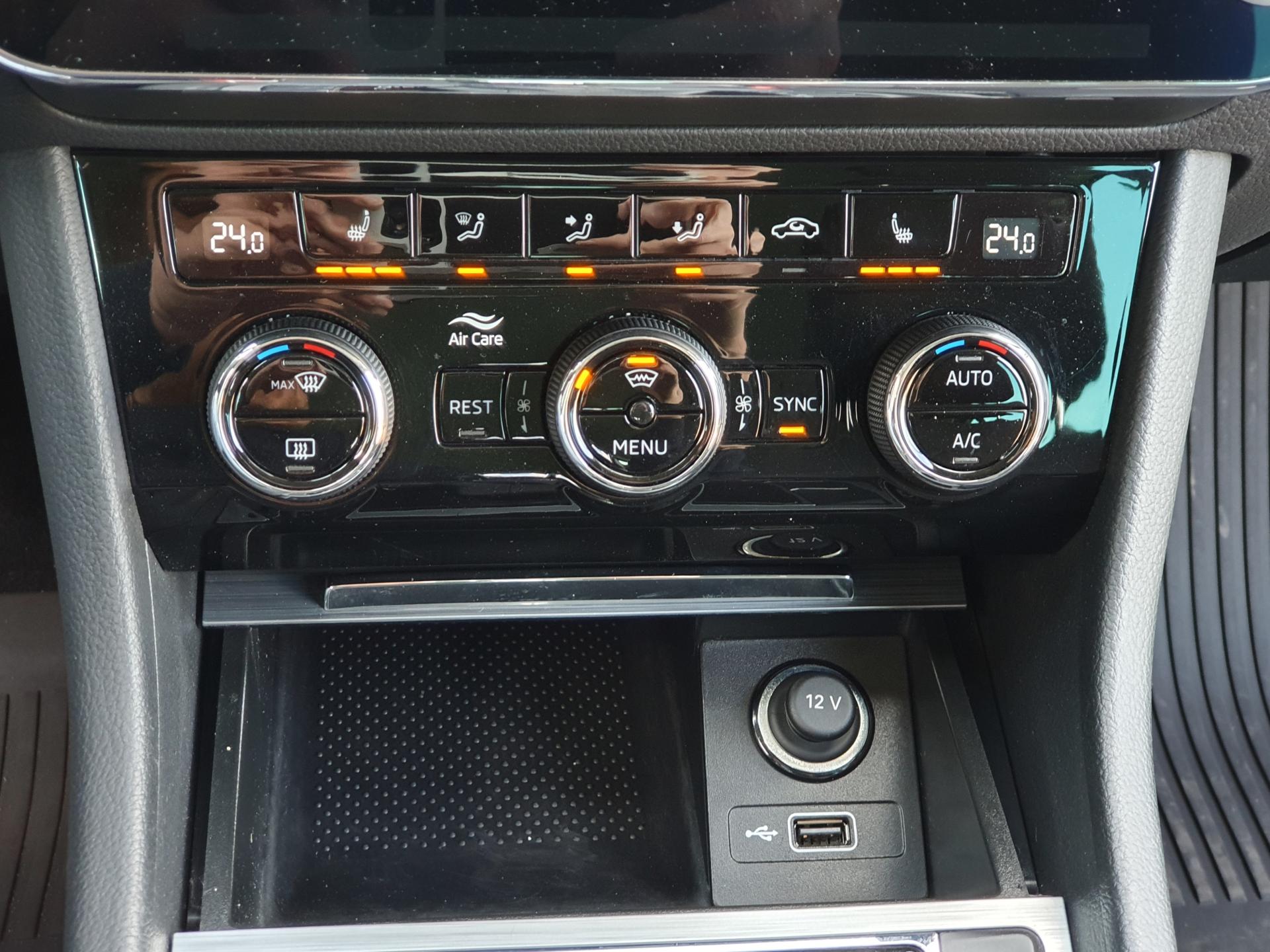 Škoda Superb Ambition