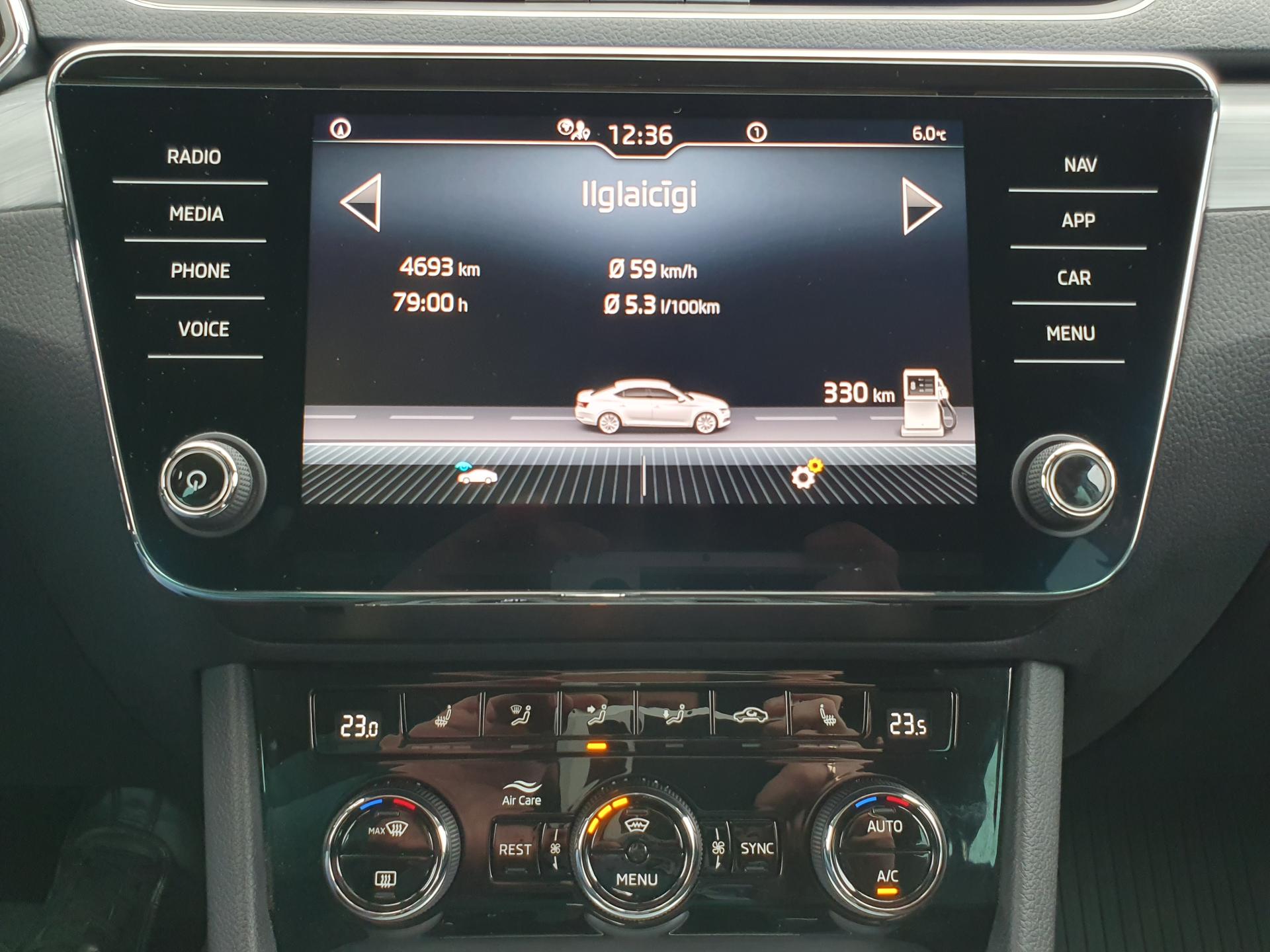Škoda Superb Ambition