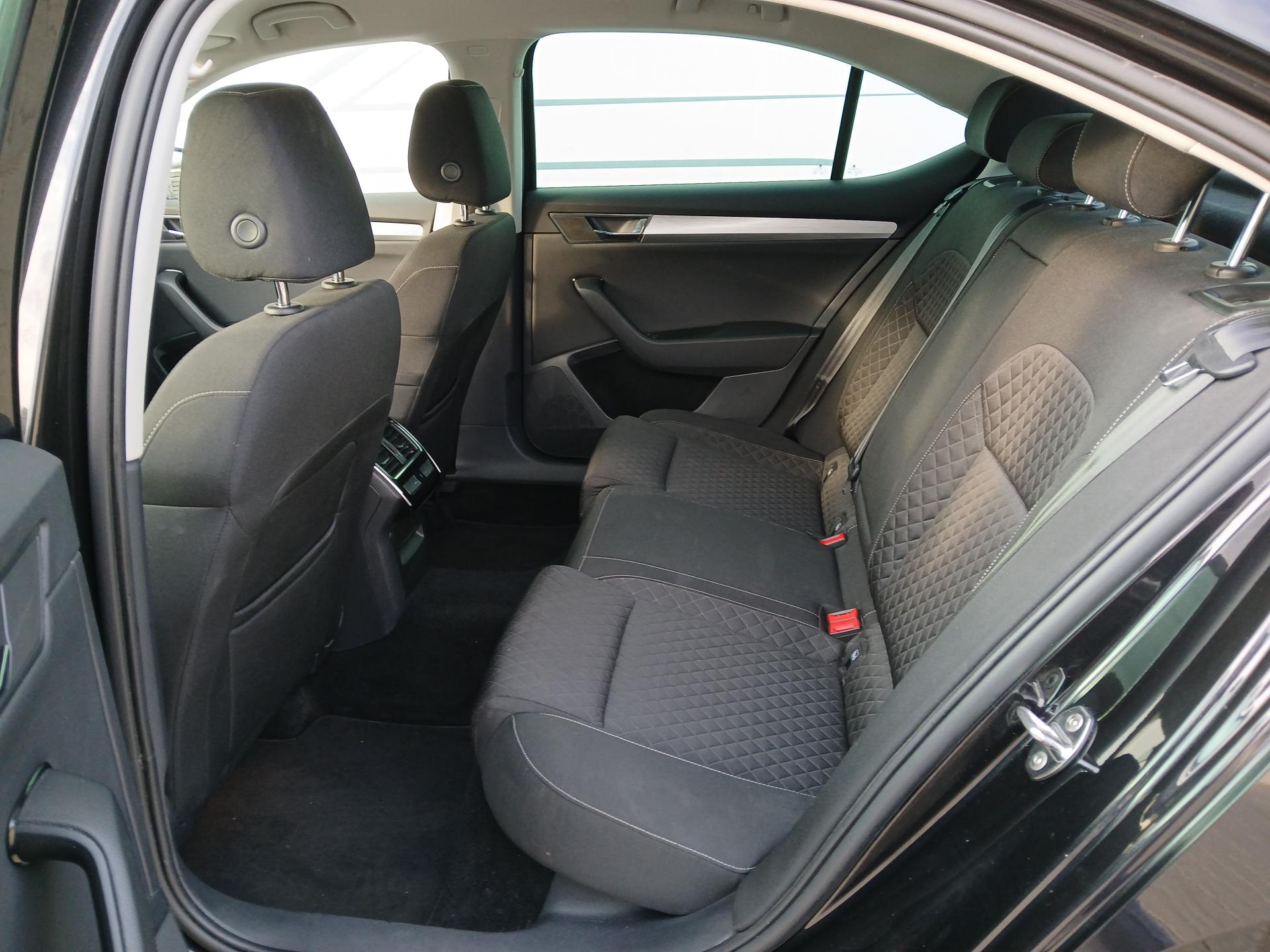 Škoda Superb Ambition