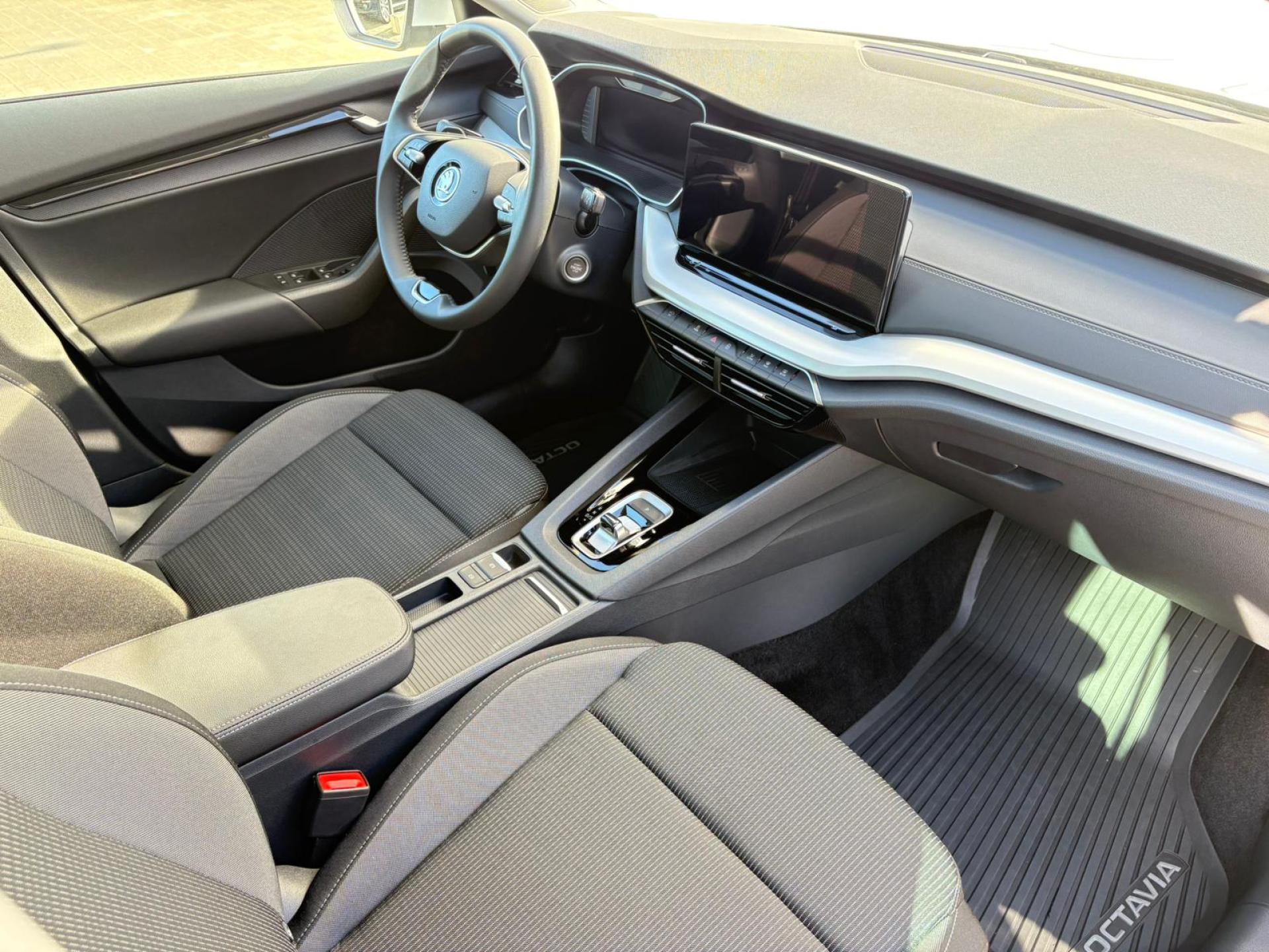 Škoda Octavia HB Selection FL