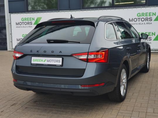Škoda Superb Combi Ambition FL