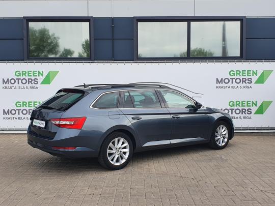 Škoda Superb Combi Ambition FL
