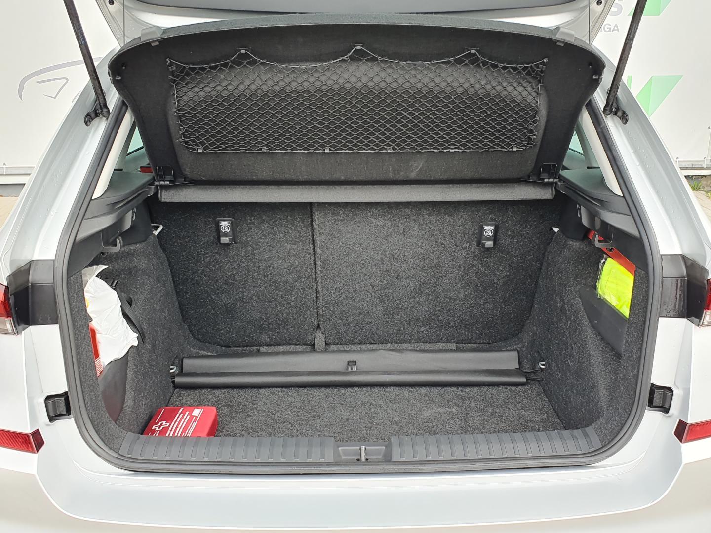 Škoda Kamiq Ambition Plus.