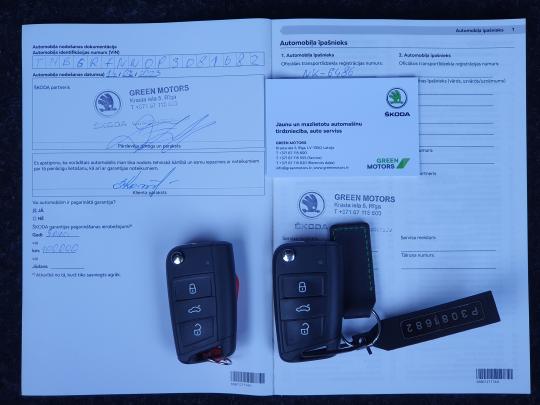 Škoda Kamiq Ambition Plus.