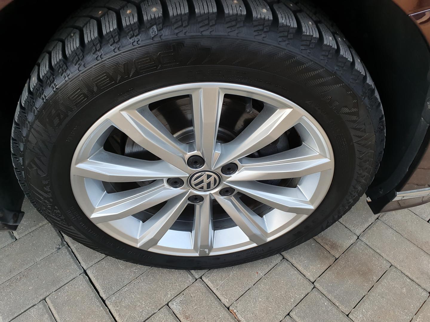 Volkswagen Passat (B8) R-Line