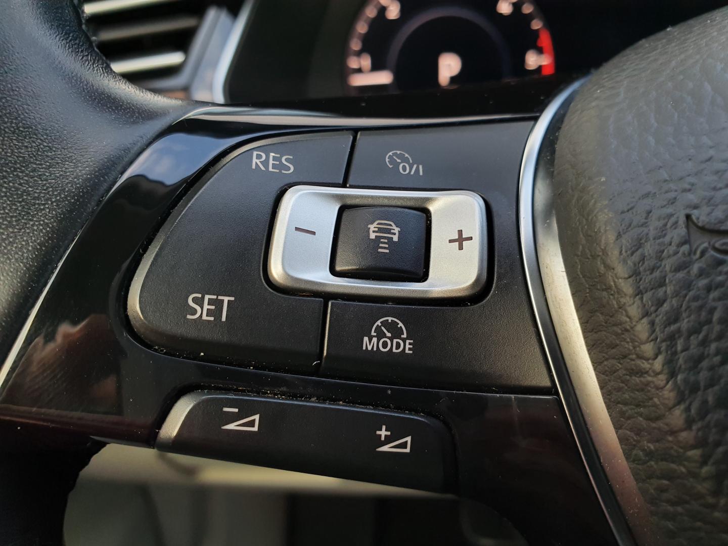 Volkswagen Passat (B8) R-Line