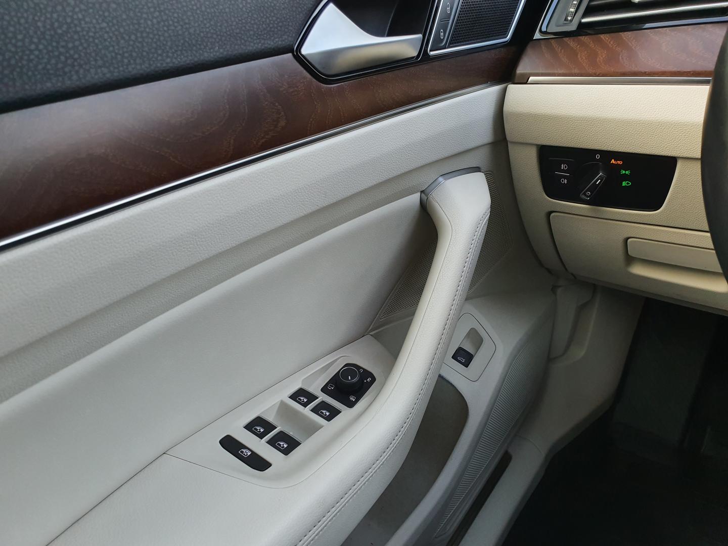 Volkswagen Passat (B8) R-Line