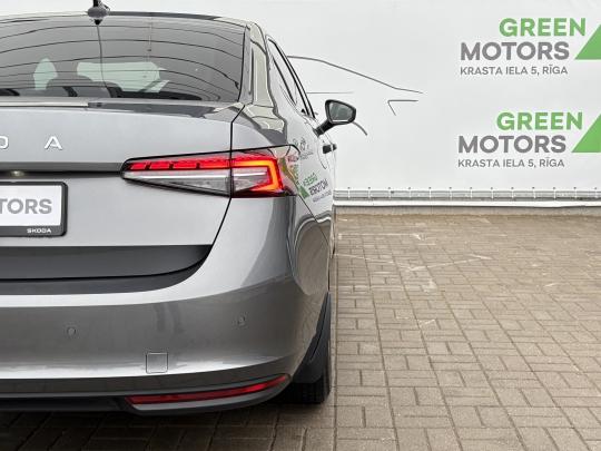 Škoda Superb HB Selection