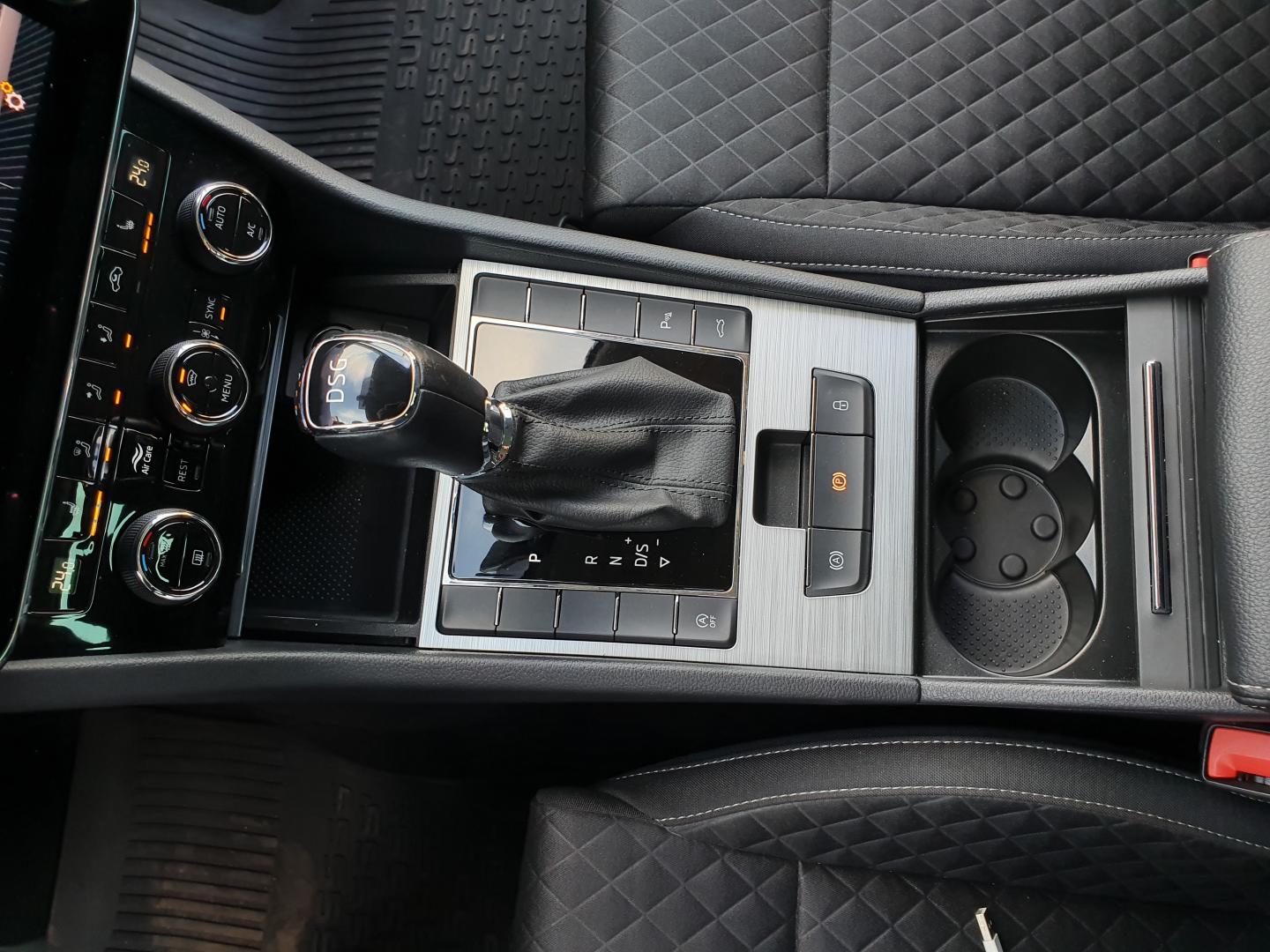 Škoda Superb Ambition Plus