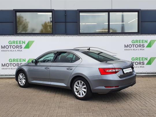 Škoda Superb Ambition Plus