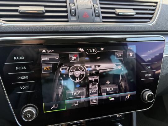 Škoda Superb Elegance FL PHEV