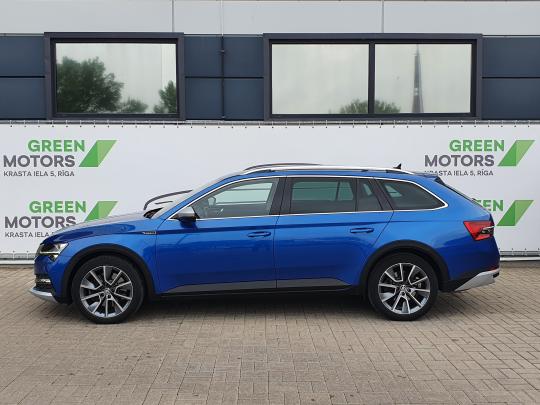 Škoda Superb Combi Scout