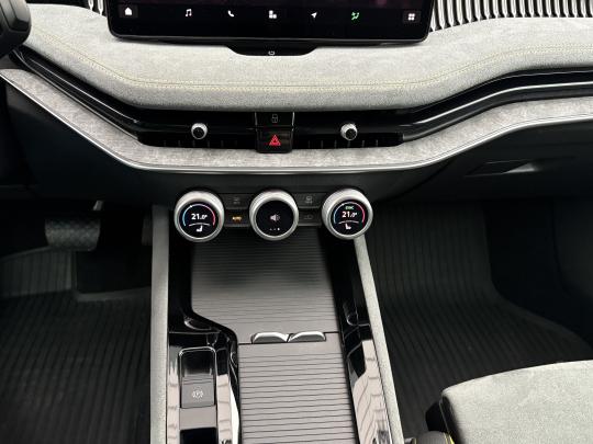 Škoda Superb HB Selection