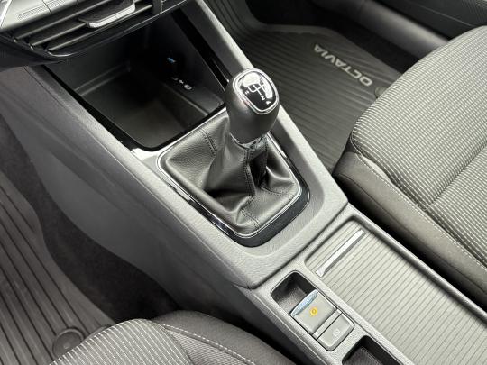 Škoda Octavia HB Ambition