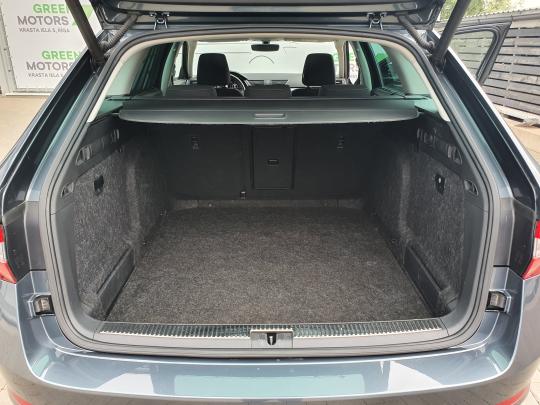 Škoda Superb Combi Ambition FL