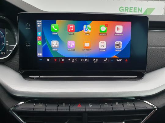 Škoda Octavia Combi Elegance.