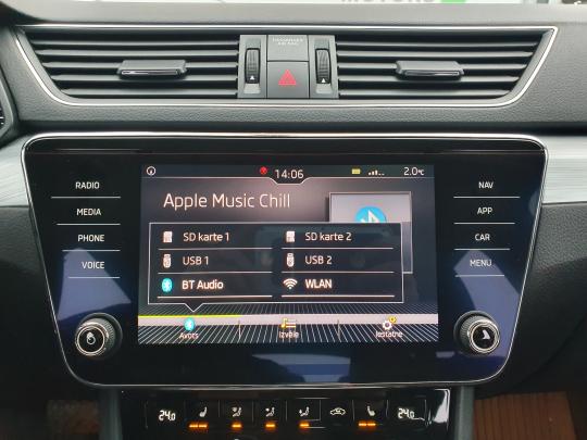 Škoda Superb Combi Ambition