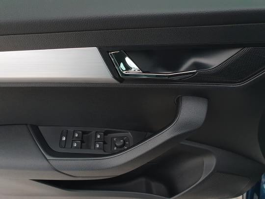 Škoda Karoq Ambition Plus.