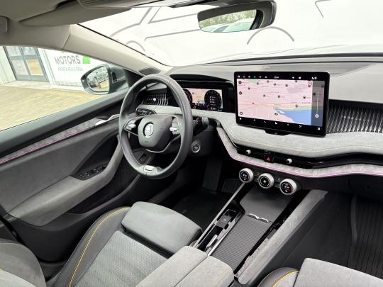 Škoda Superb HB Selection