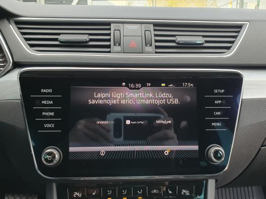 Škoda Superb Ambition