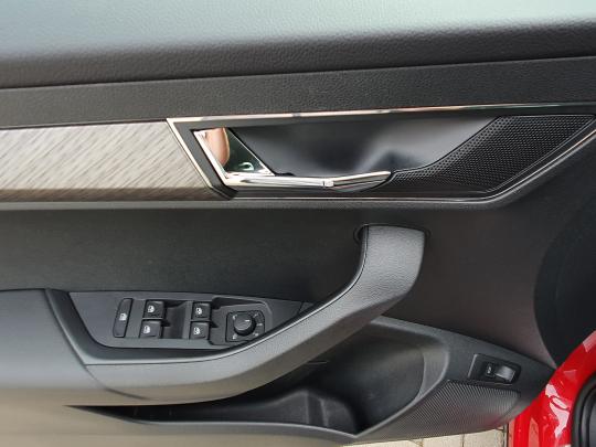 Škoda Karoq Elegance
