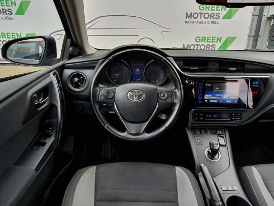 Toyota Auris Combi