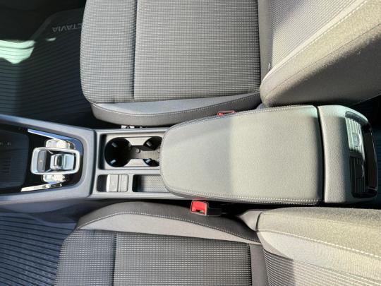 Škoda Octavia HB Selection FL