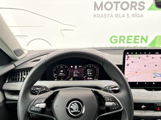 Škoda Superb HB Selection