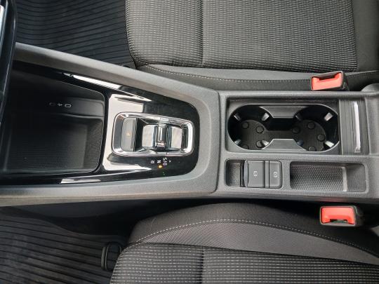 Škoda Octavia Ambition Plus.