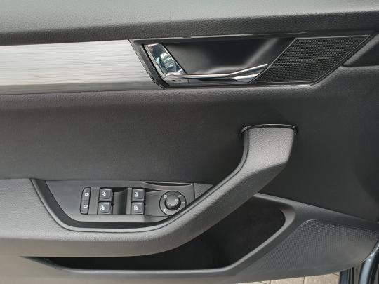 Škoda Superb Combi Ambition FL