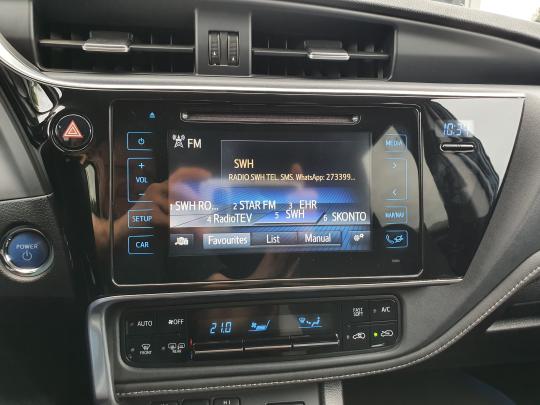 Toyota Auris Combi