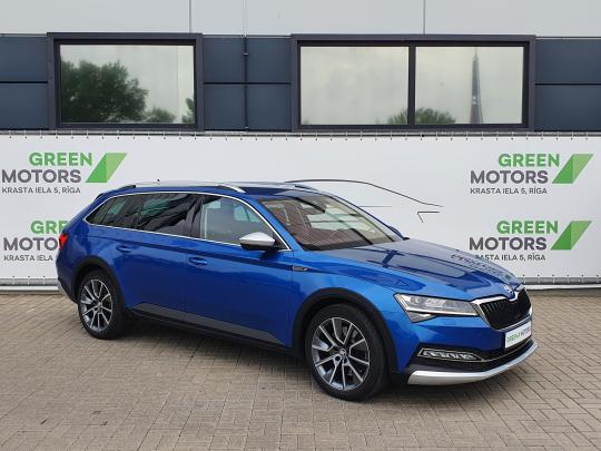 Škoda Superb Combi Scout