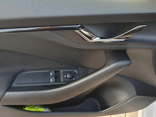 Škoda Kamiq Ambition Plus.