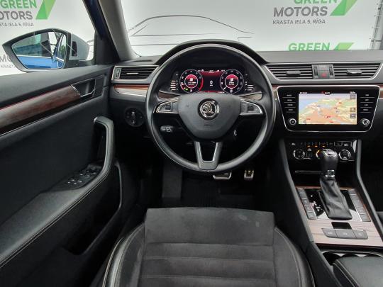 Škoda Superb Combi Scout