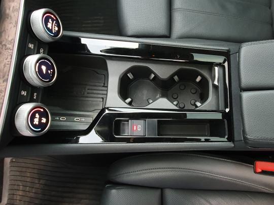 Škoda Superb Laurin & Klement.