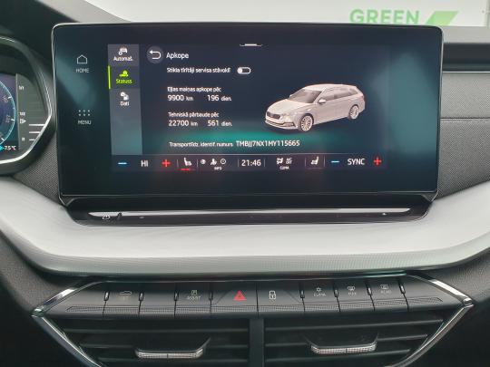 Škoda Octavia Combi Elegance.