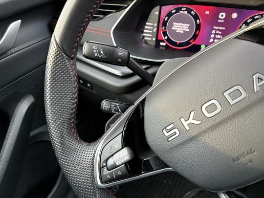 Škoda Octavia Combi RS FL