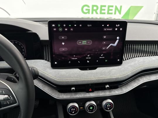 Škoda Superb HB Selection