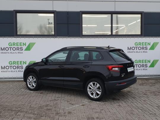 Škoda Karoq Ambition Plus.