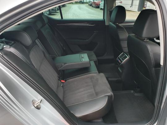 Škoda Superb HB Elegance