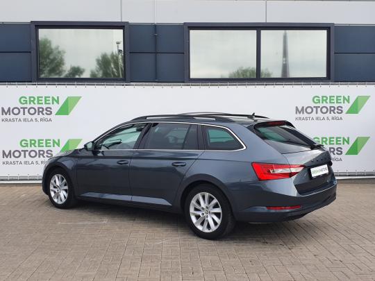 Škoda Superb Combi Ambition FL