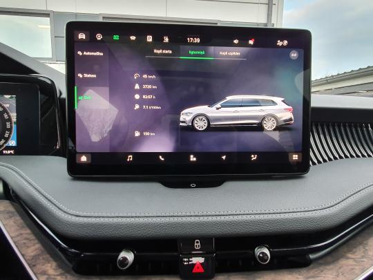 Škoda Superb Laurin & Klement.