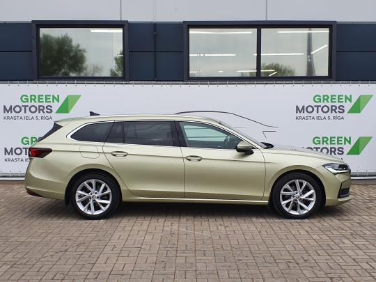 Škoda Superb Selection