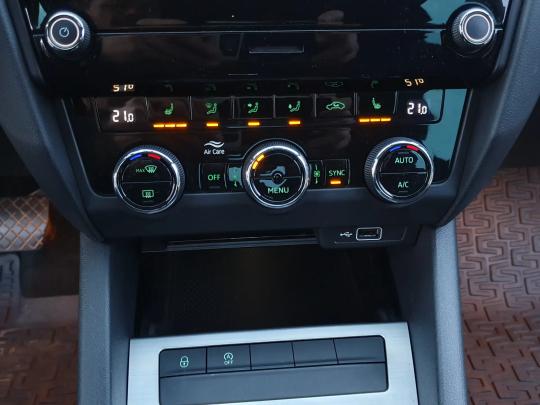 Škoda Octavia Ambition Plus