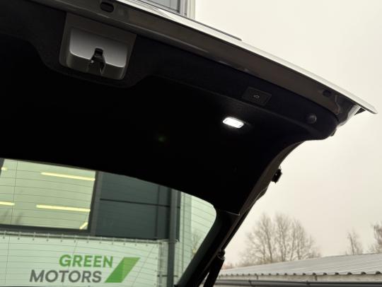 Škoda Superb HB Selection