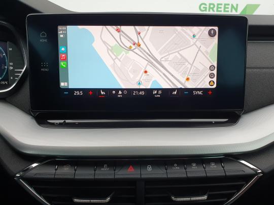 Škoda Octavia Combi Elegance.