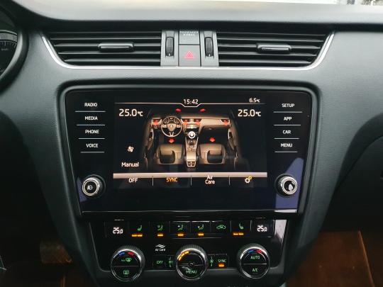 Škoda Octavia Elegance